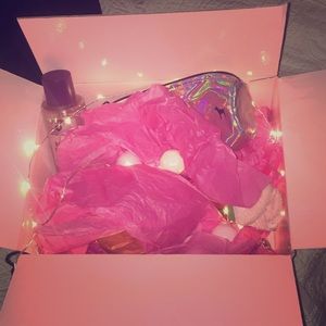 A pink mystery box!